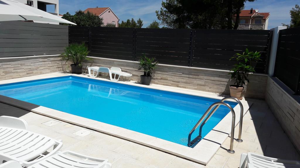 Apartments Hrvoje Vodice Exterior photo